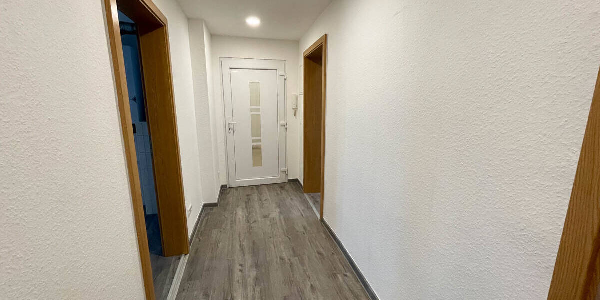 Etagenwohnung Aue Aue - 3 Zimmer, 100 m&sup2;, 650&euro; | Angebot:26141608