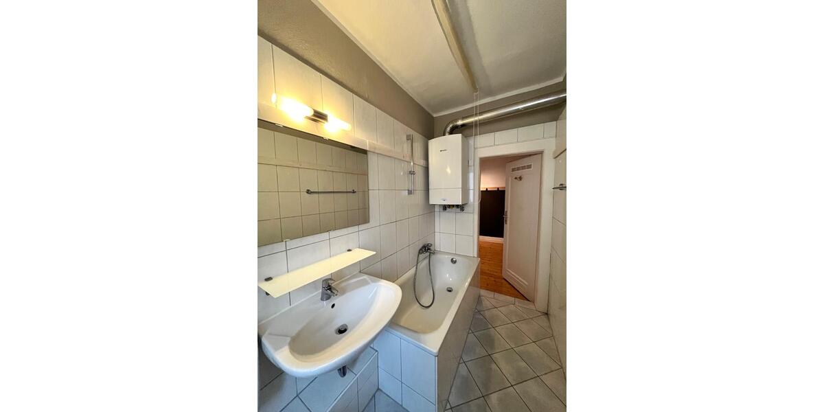 Etagenwohnung Göttingen Oststadt - 3 Zimmer, 81 m&sup2;, 1.190&euro; | Angebot:26562812