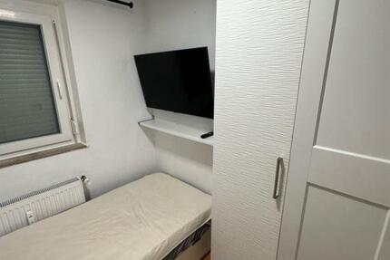 Zimmer in Stuttgart-Ost frei 4 zimmer