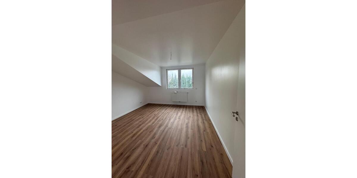 Etagenwohnung Bottrop Ebel - 3 Zimmer, 73 m&sup2;, 900&euro; | Angebot:25054995