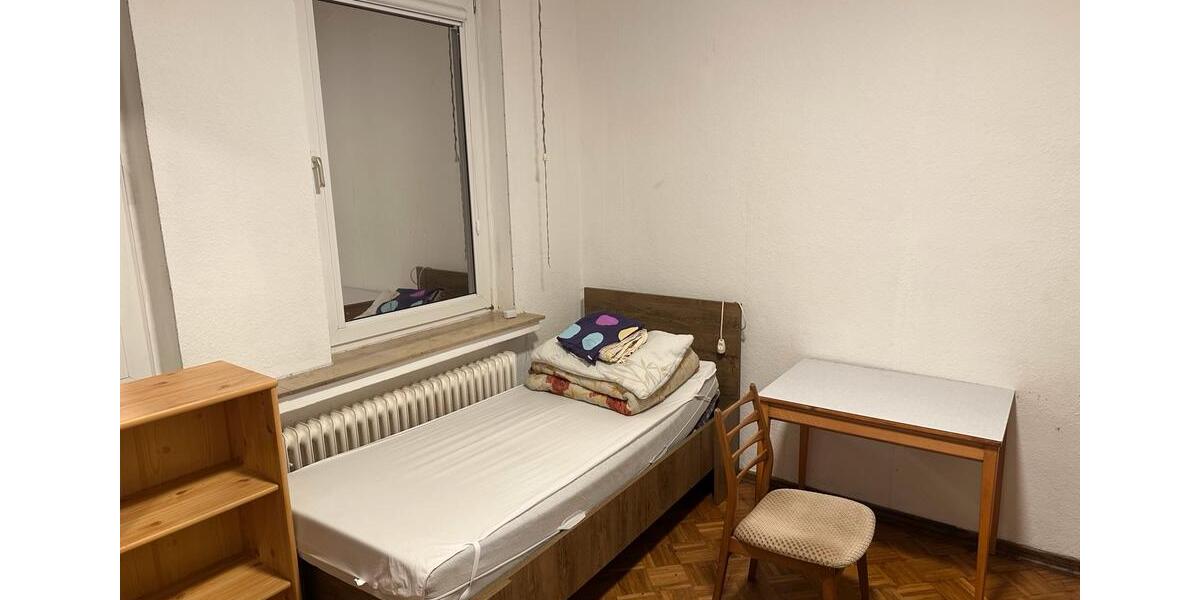 Etagenwohnung Ronnenberg - 2 Zimmer, 25 m&sup2;, 900&euro; | Angebot:26239068