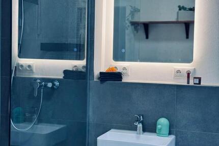 Wohnung Lübeck Sankt Lorenz Nord - 2 Zimmer, 48 m&sup2;, 1.200&euro; | Angebot:24102837