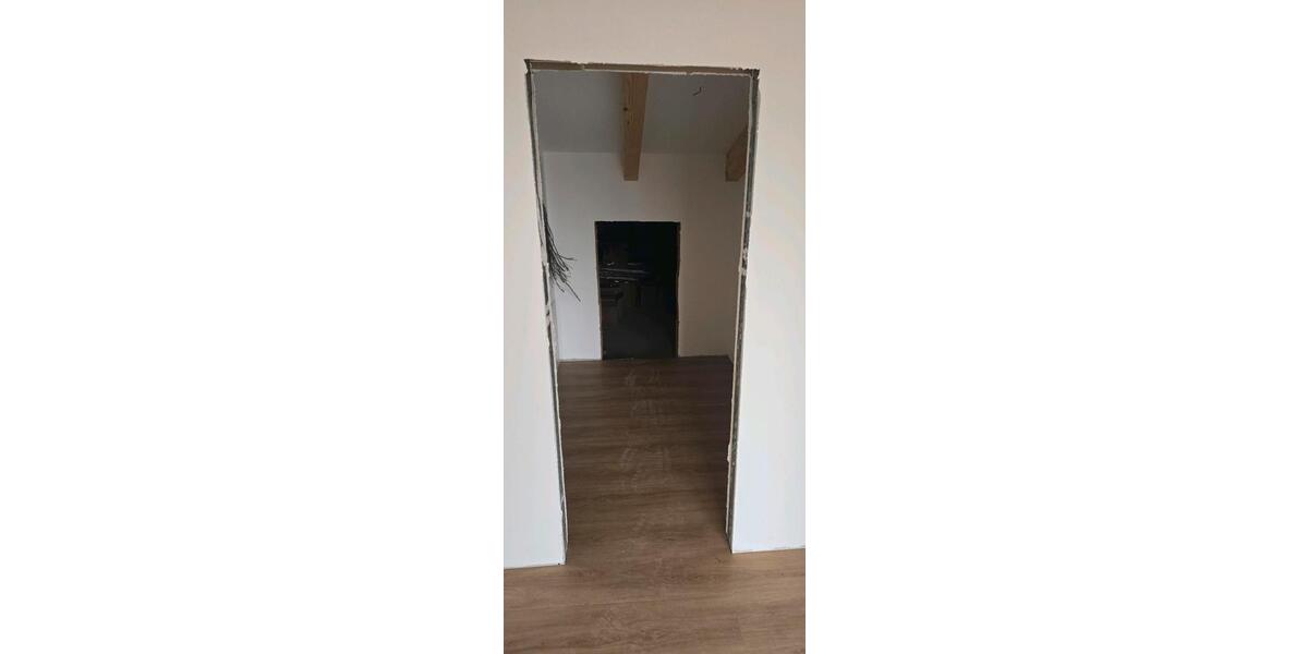 Dachgeschoßwohnung Ebenweiler - 3.5 Zimmer, 130 m&sup2;, 1.690&euro; | Angebot:25591087