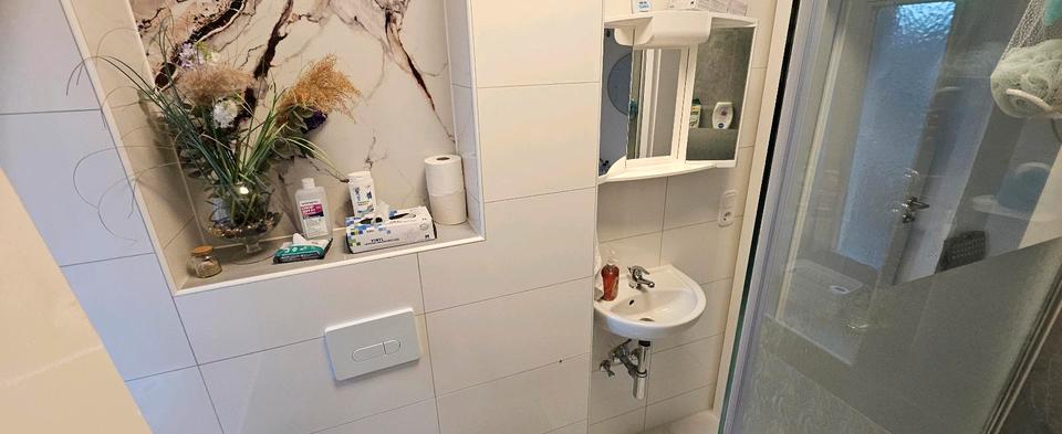Etagenwohnung Mönchengladbach Süd - 3 Zimmer, 75 m&sup2;, 1.500&euro; | Angebot:26587543