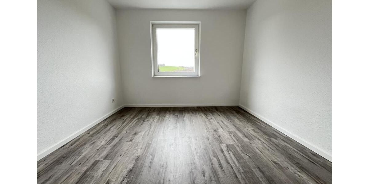 Etagenwohnung Uslar - 3 Zimmer, 83 m&sup2;, 440&euro; | Angebot:25979176