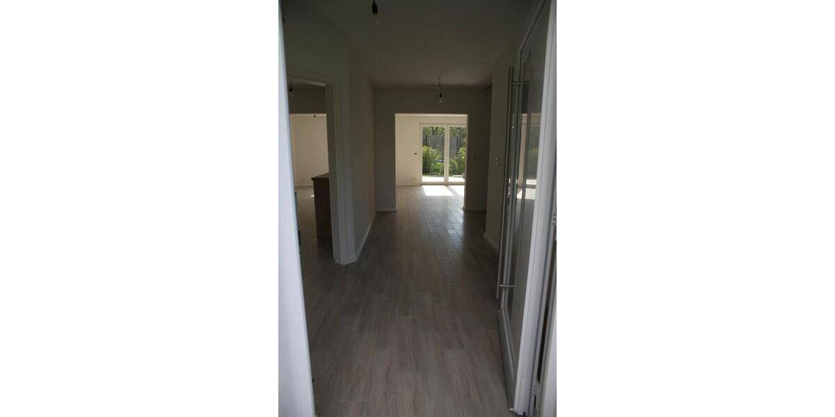Doppelhaushälfte Geesthacht - 4 Zimmer, 130 m&sup2;, 1.800&euro; | Angebot:26418527