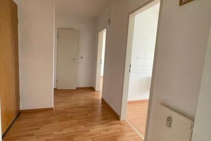 SZ-Bad: 3 Zi Kü Bad, 88qm, 3.OG (o.Fahrstuhl) mit Spitzboden zimmer