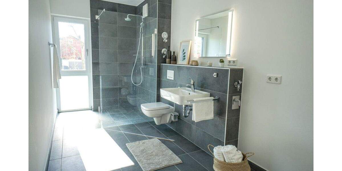 Etagenwohnung Oberasbach Kreutles - 4 Zimmer, 111 m&sup2;, 1.575&euro; | Angebot:25051163