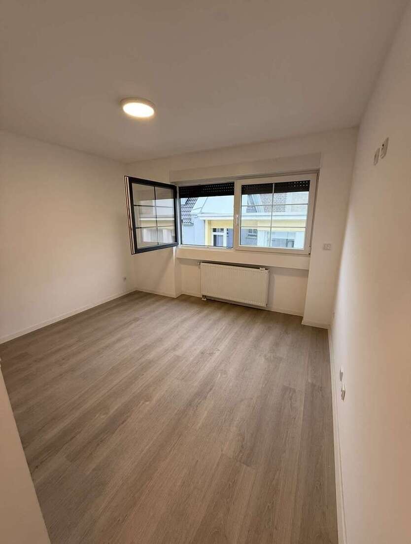 Wohnung zum Mieten in Köln 700 € 25 m² 1 zimmer