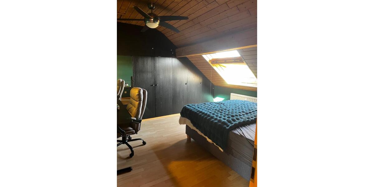 Dachgeschoßwohnung Heusweiler - 3 Zimmer, 85 m&sup2;, 510&euro; | Angebot:26225909