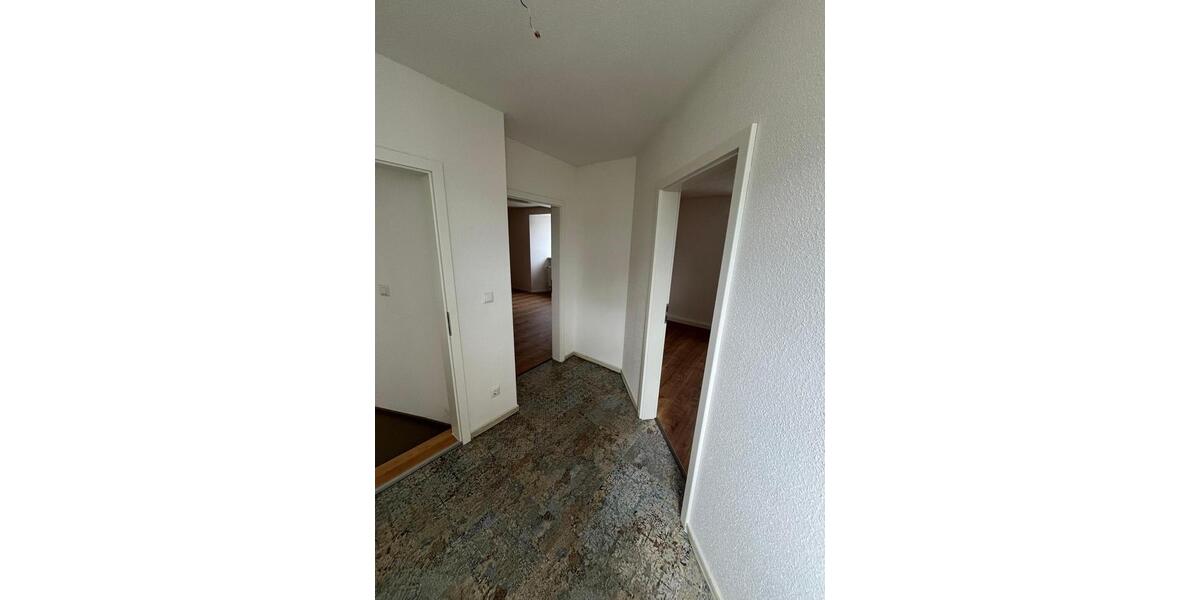 Dachgeschoßwohnung Waldsassen - 4 Zimmer, 112 m&sup2;, 784&euro; | Angebot:24463660