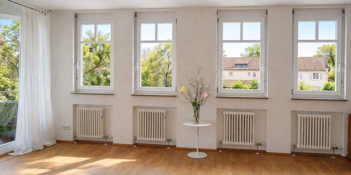 Etagenwohnung Überlingen - 3 Zimmer, 141 m&sup2;, 2.090&euro; | Angebot:25996252