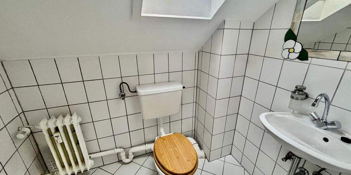 Etagenwohnung Wuppertal Langerfeld - 5 Zimmer, 134 m&sup2;, 1.009&euro; | Angebot:25152507