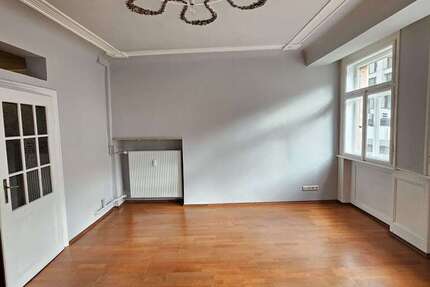 Wohnung Nürnberg - 2.5 Zimmer, 80 m&sup2;, 900&euro; | Angebot:24751387