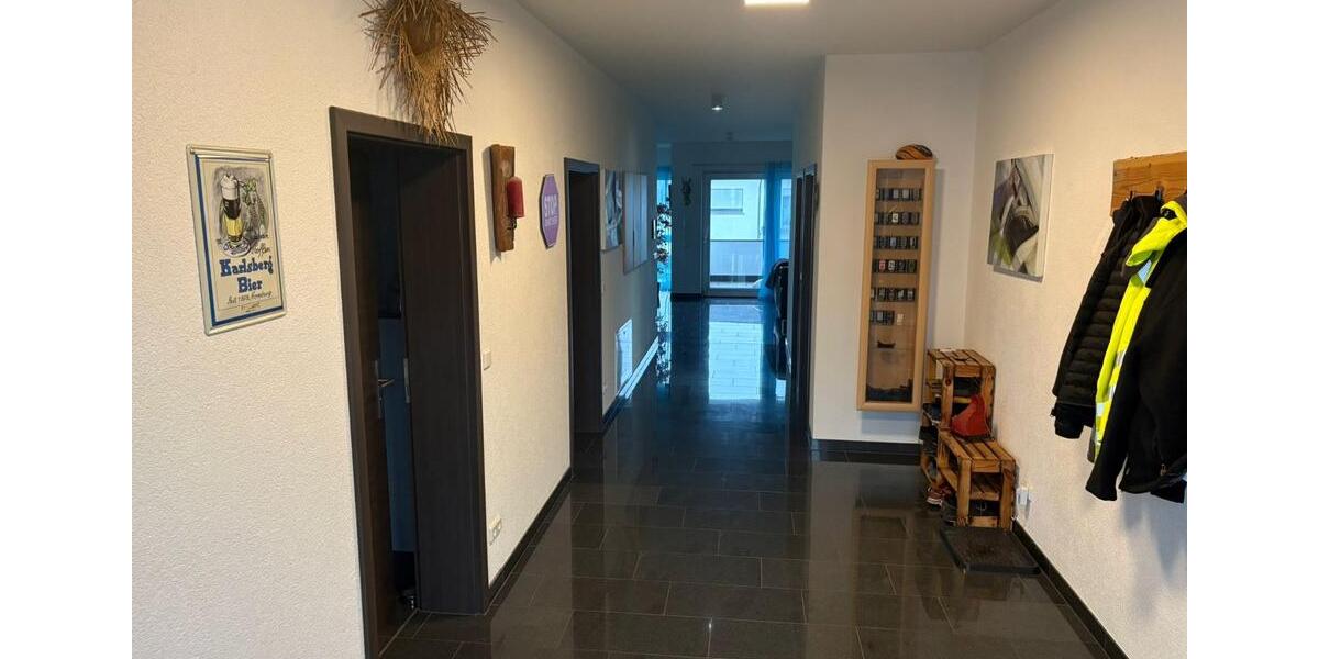 Traumhafte schöne Penthouse- Wohnung im Ortsteil Rehlingen 6 zimmer