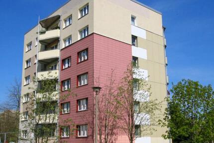 Wohnung mit Aufzug und Balkon gewünscht? zimmer