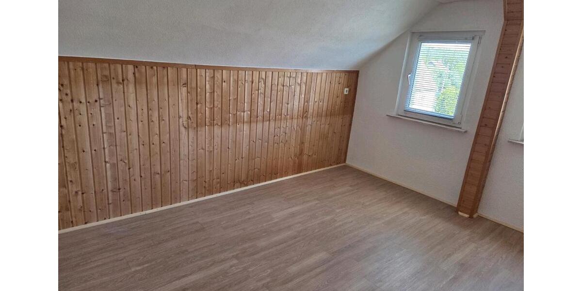 Einfamilienhaus Gräfenhainichen - 4 Zimmer, 100 m&sup2;, 1.000&euro; | Angebot:26705719