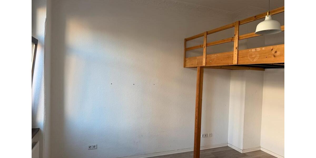 Wohnen auf Zeit Halle (Saale) Am Wasserturm/Thaerviertel - 3 Zimmer, 96 m&sup2;, 426&euro; | Angebot:26033125