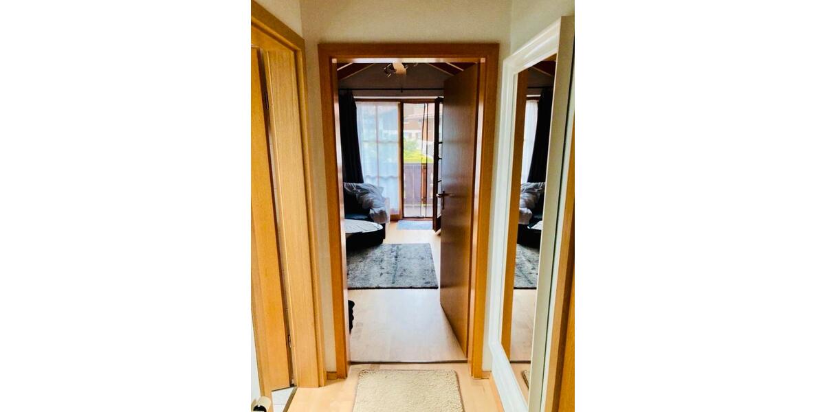 Dachgeschoßwohnung Murnau am Staffelsee - 2 Zimmer, 38 m&sup2;, 730&euro; | Angebot:26656328