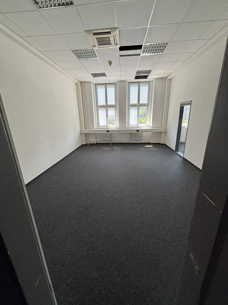 Attraktive Gewerbefläche in Top-Lage - 480 m² direkt am Hauptbahnhof - All-in-Miete zimmer