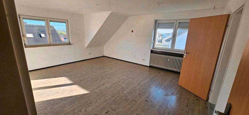 Dachgeschoßwohnung Oestrich-Winkel Winkel - 4 Zimmer, 86 m&sup2;, 1.300&euro; | Angebot:26286549