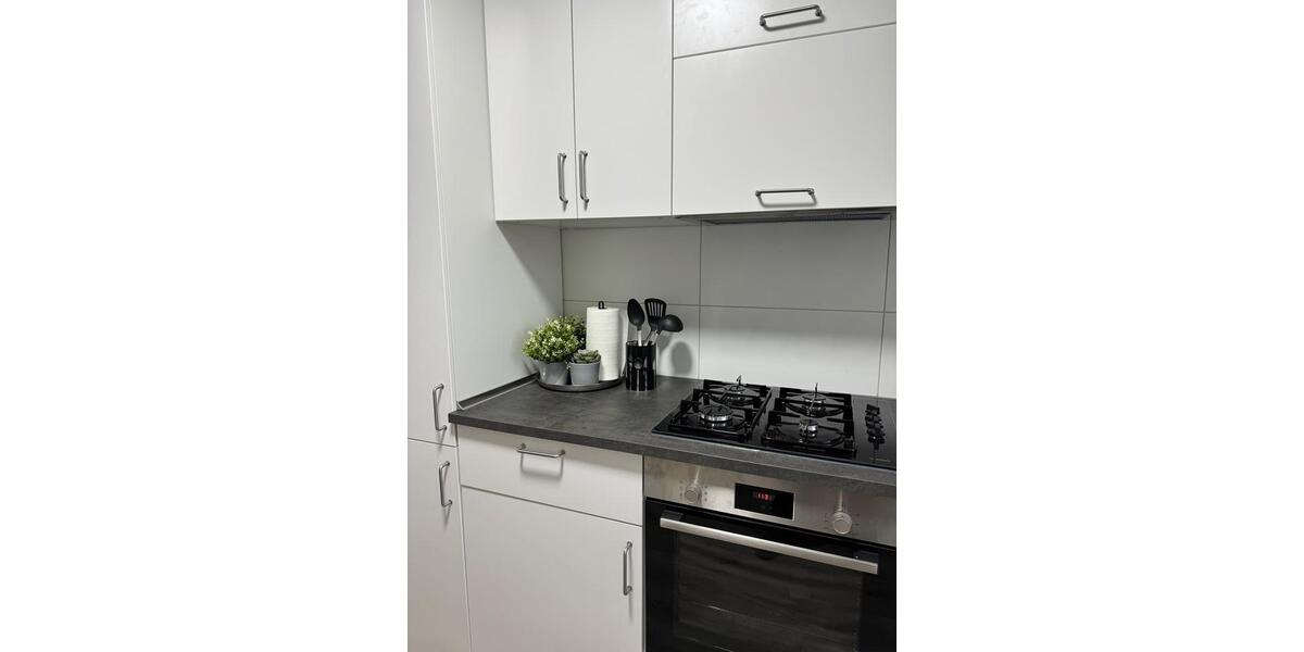 Wohnen auf Zeit Stuttgart Sillenbuch - 3 Zimmer, 71 m&sup2;, 665&euro; | Angebot:26453298