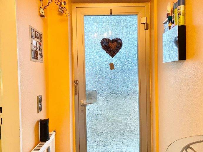 GEPFLEGTE 3 Zimmer Wohnung MIT BALKON