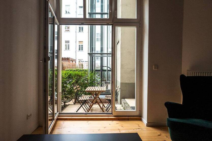 Plug & Play Büro für 10-20 Mitarbeiter am Helmholtzplatz - All-in-Miete