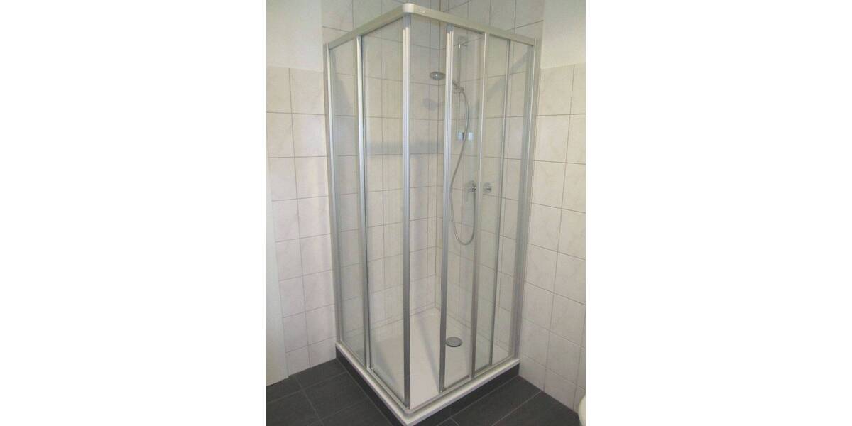 Etagenwohnung Zwickau Bahnhofsvorstadt - 5 Zimmer, 110 m&sup2;, 685&euro; | Angebot:26751929