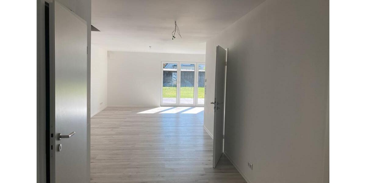 Etagenwohnung Bremervörde - 4 Zimmer, 107 m&sup2;, 1.650&euro; | Angebot:26547808