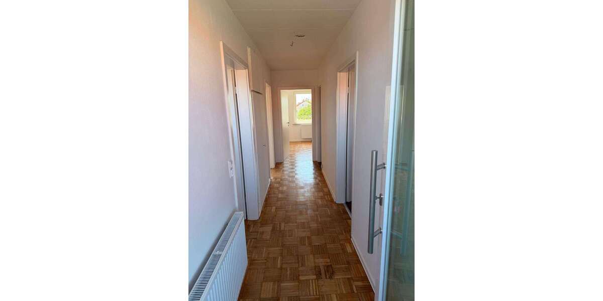 Etagenwohnung Villingen-Schwenningen Schwenningen - 3 Zimmer, 75 m&sup2;, 700&euro; | Angebot:26933544
