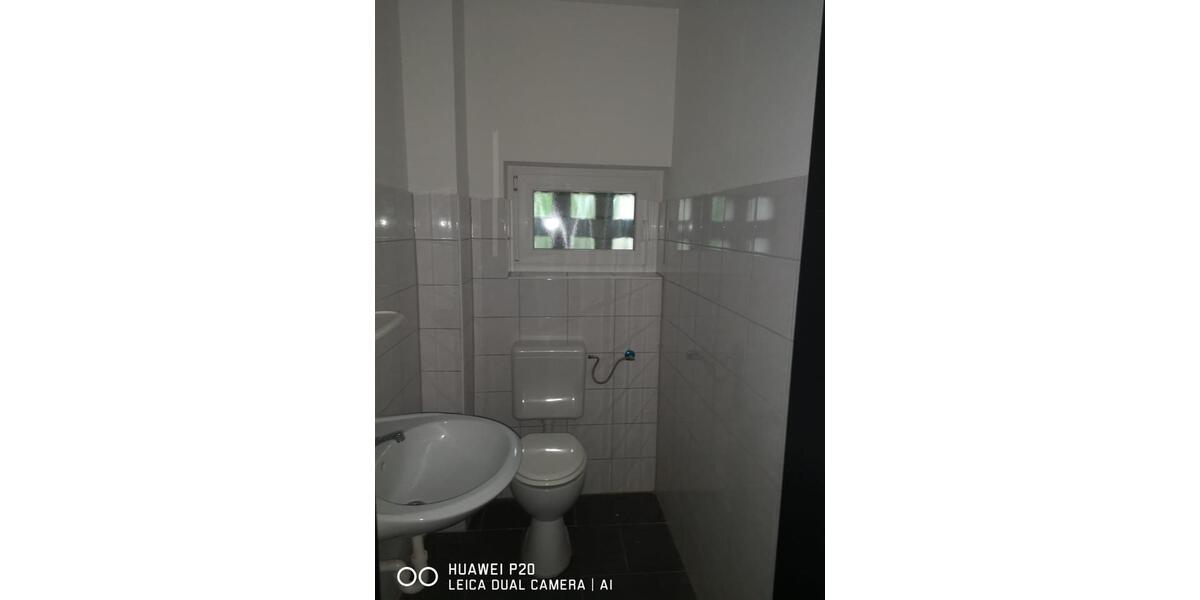 Erdgeschoßwohnung Enger - 3 Zimmer, 83 m&sup2;, 910&euro; | Angebot:25377942