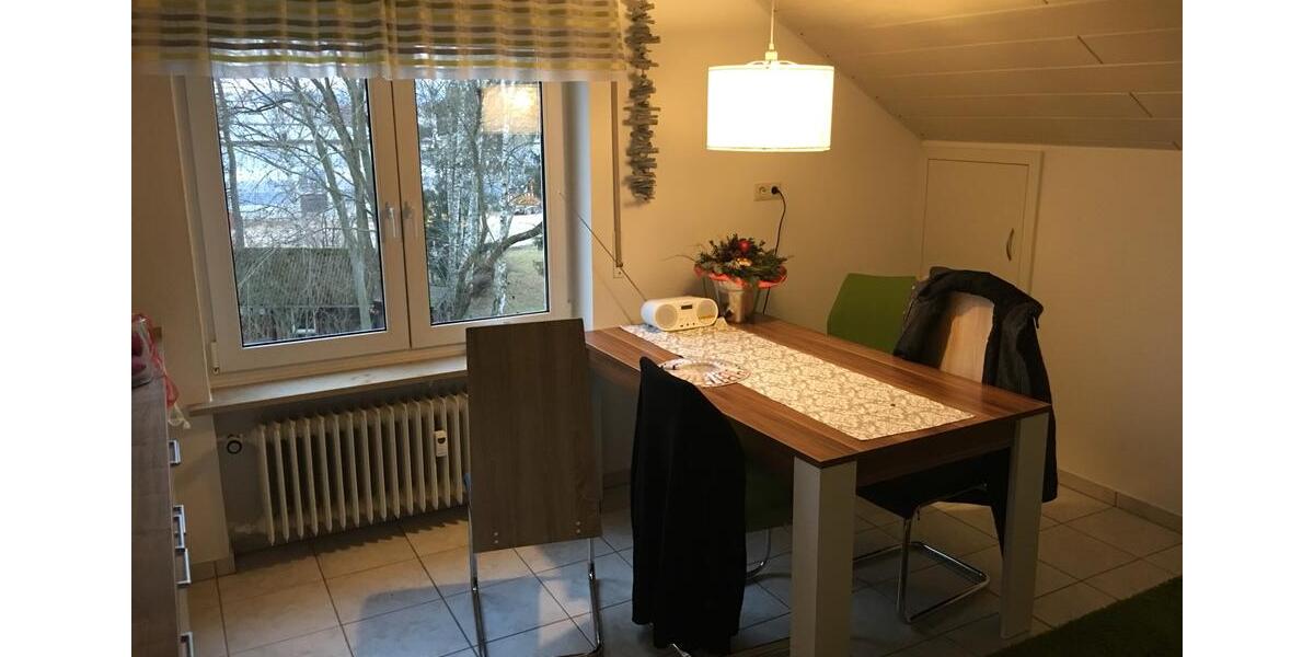 Dachgeschoßwohnung Breitengüßbach - 3 Zimmer, 90 m&sup2;, 720&euro; | Angebot:26580925