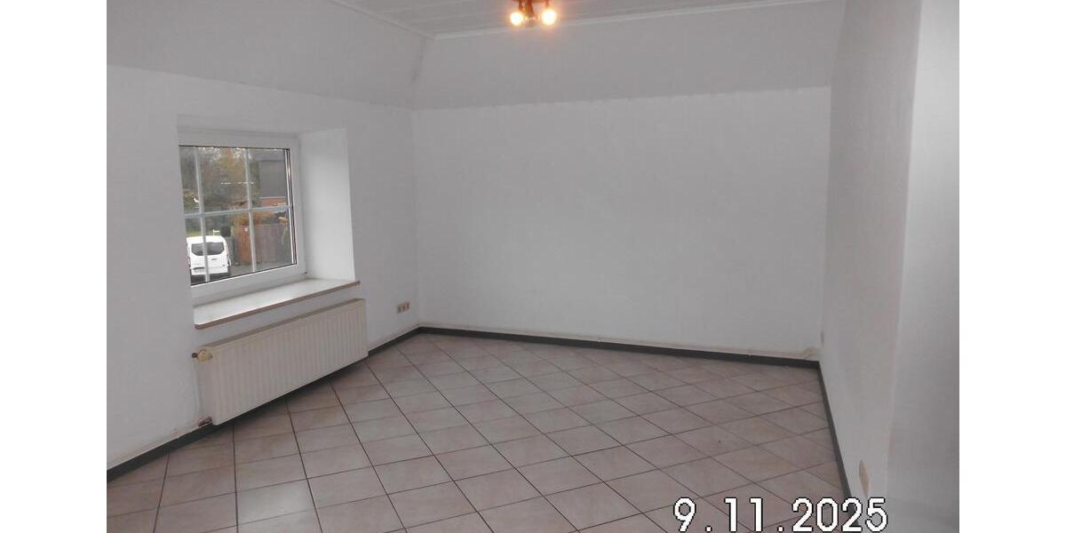 Etagenwohnung Burg (Dithmarschen) - 2 Zimmer, 75 m&sup2;, 550&euro; | Angebot:24455888