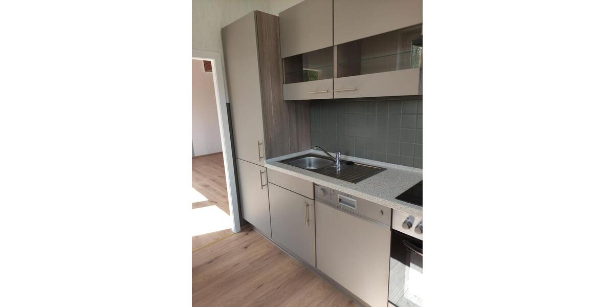 Schöne 3-Zimmer-EG-Wohnung mit EBK und Terrasse 3 zimmer