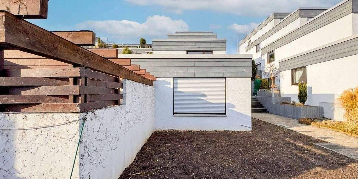 Einfamilienhaus Weinstadt / Beutelsbach Beutelsbach - 3 Zimmer, 134 m&sup2;, 1.460&euro; | Angebot:25337175