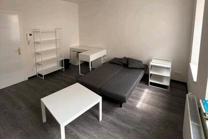 WG-Zimmer zu haben 1 zimmer