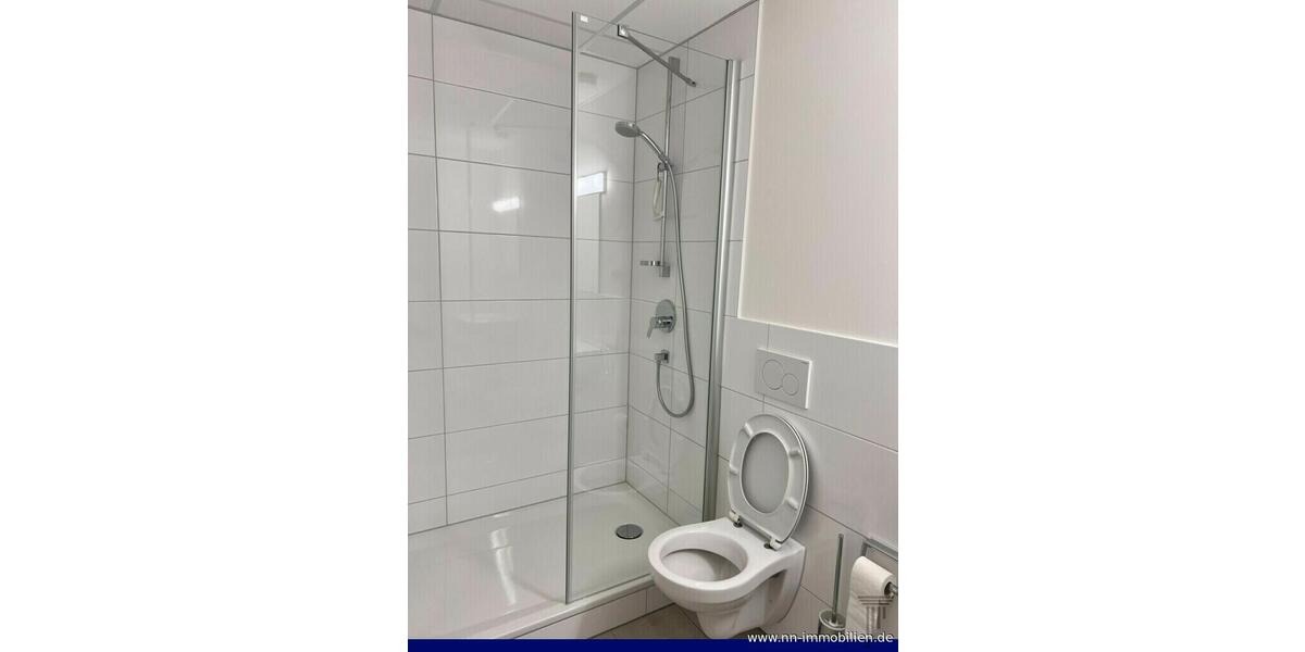 REPRÄSENTATIVE BÜRO- ODER PRAXISFLÄCHE IN FR-LANDWASSER! zimmer