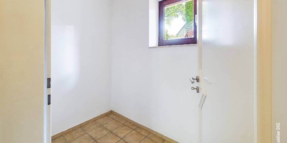 Etagenwohnung Stade Barge - 5 Zimmer, 115 m&sup2;, 1.200&euro; | Angebot:26806621