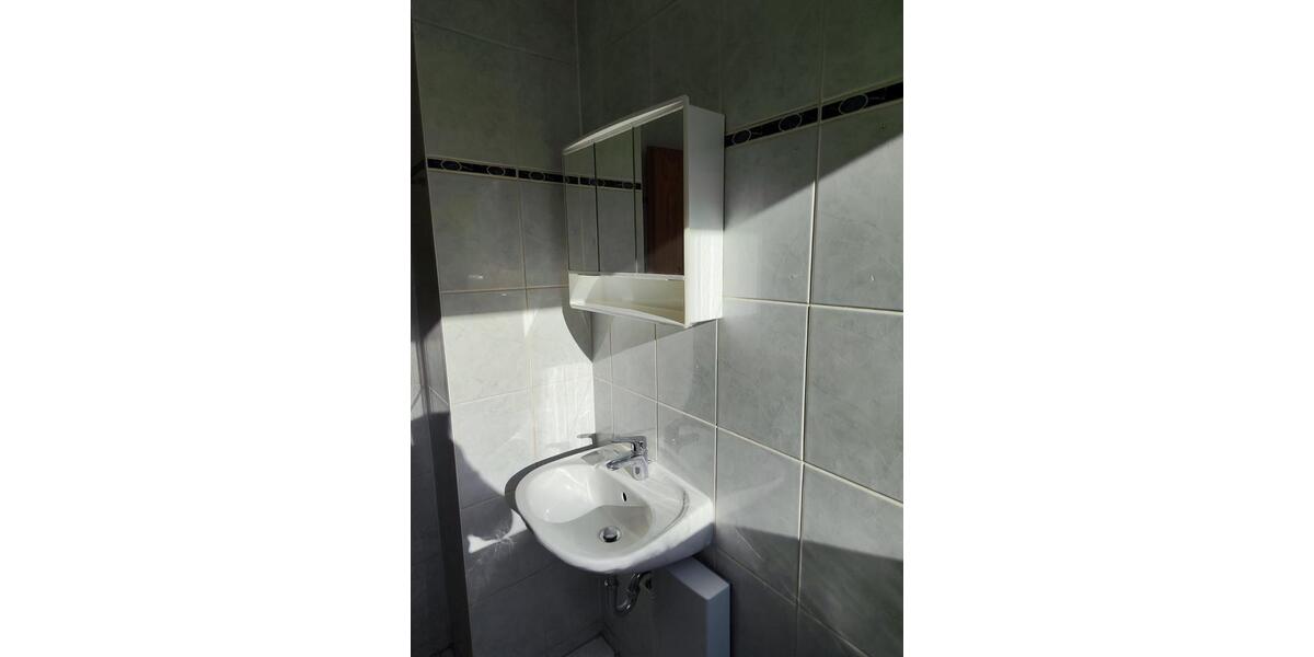 Etagenwohnung Hettstedt - 3 Zimmer, 96 m&sup2;, 500&euro; | Angebot:25710695