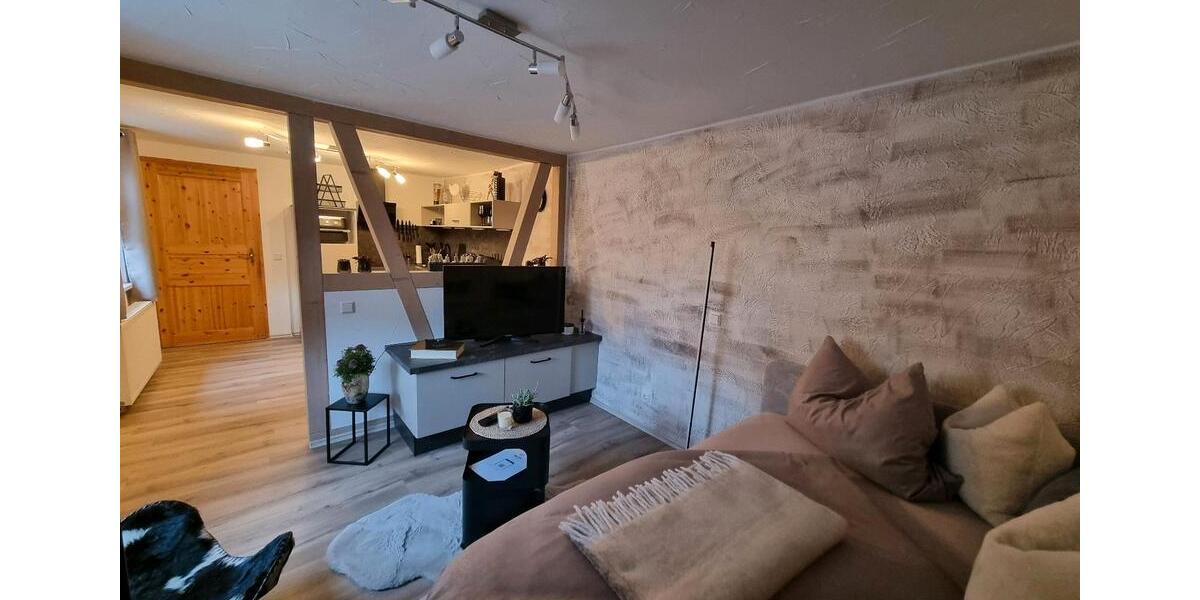 Etagenwohnung Zella-Mehlis Mehlis - 1 Zimmer, 33 m&sup2;, 550&euro; | Angebot:25993604