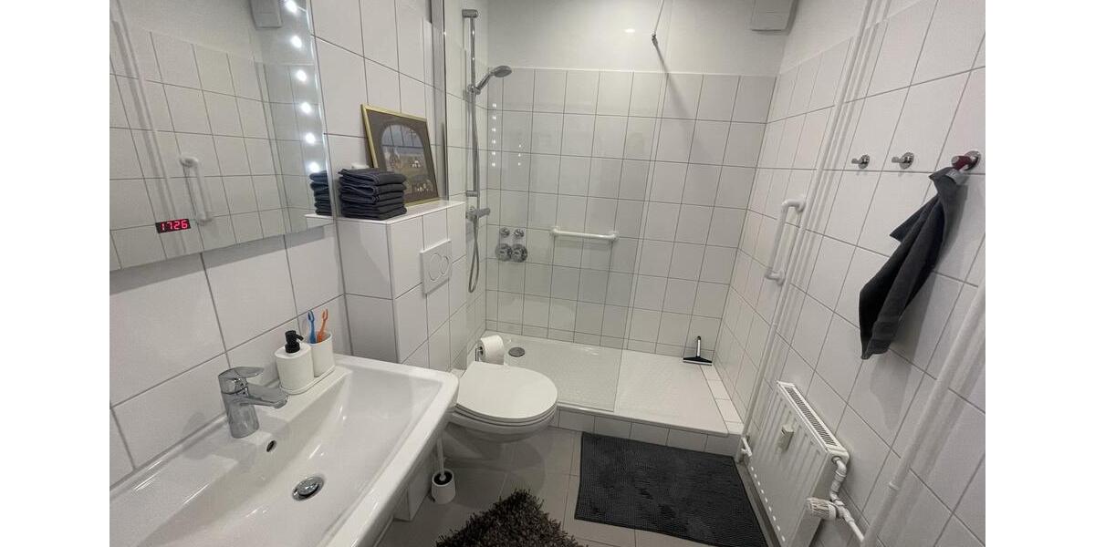 Wohnen auf Zeit Hamburg Wandsbek - 5 Zimmer, 120 m&sup2;, 4.500&euro; | Angebot:26679314