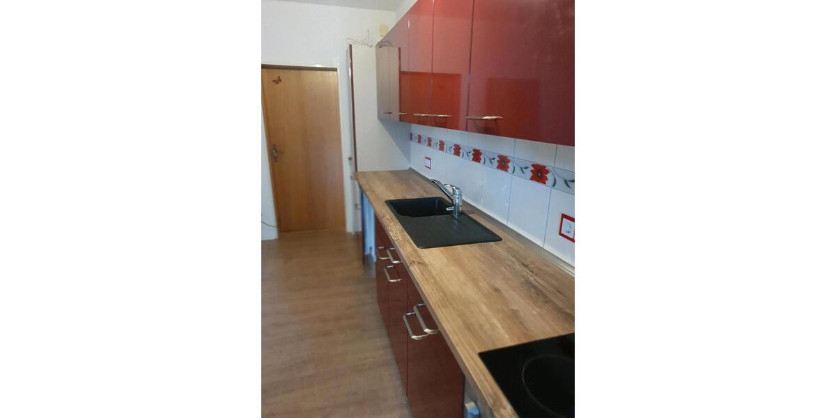 1,5 Zimmer-Wohnung an weibliche Person 1.5 zimmer