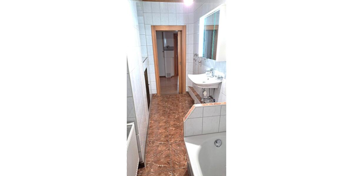 Etagenwohnung Dresden Cotta - 3 Zimmer, 86 m&sup2;, 688&euro; | Angebot:26682528