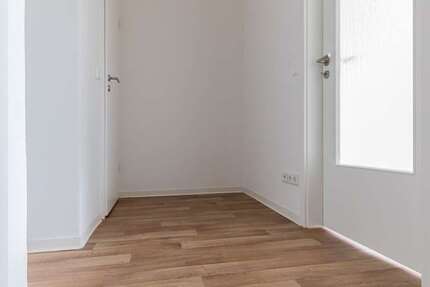 Wohnung Schönebeck - 2 Zimmer, 46 m&sup2;, 262&euro; | Angebot:25282734