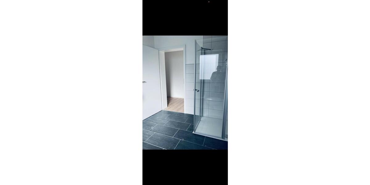 Einfamilienhaus Immenreuth - 2 Zimmer, 92 m&sup2;, 1.050&euro; | Angebot:26480042