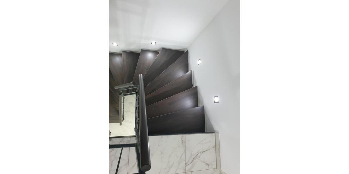 Doppelhaushälfte Fürth Bislohe - 6 Zimmer, 180 m&sup2;, 2.400&euro; | Angebot:26013534