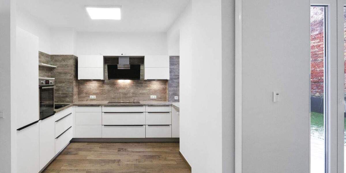 Etagenwohnung Berlin Friedrichshain - 2 Zimmer, 84 m&sup2;, 1.750&euro; | Angebot:25229457