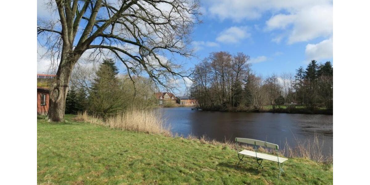 Wohnen auf Zeit Hanerau-Hademarschen Hademarschen - 8 Zimmer, 253 m&sup2;, 380&euro; | Angebot:24566079