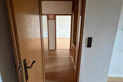 3-Zimmer-Wohnung ZU VERMIETEN – 73 m²